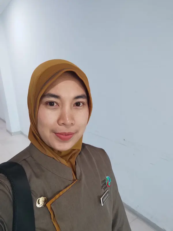 LINDA SUHARTATIK, A.Md.Kep.